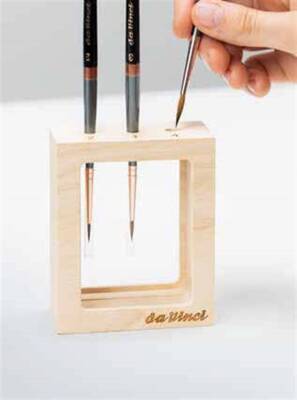 Da Vinci Series 76 Red Sable Round Miniature Painting and Watercolor Brush Set - 2