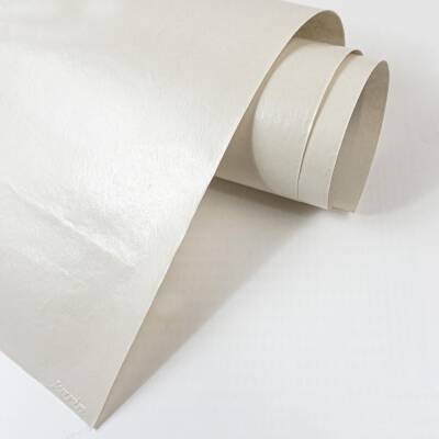 Karin Ahar Paper Pebble Green 70x100 cm (1)