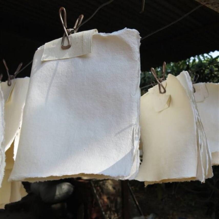 Khadi Handmade Multi-Purpose Drawing Book 320 gr 30 cm x 30 cm 20 Sheets - 2