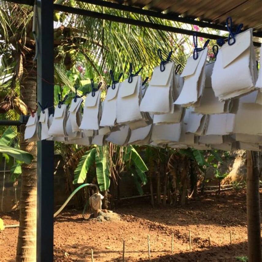 Khadi Handmade Multi-Purpose Drawing Notebook 320 gr A5 20 Sheets - 4