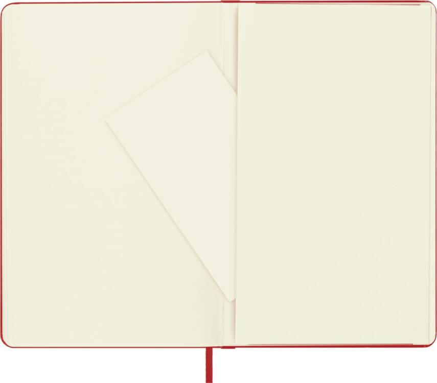 Moleskine Classic Sert Kapak Çizgisiz Defter 13x21 240 Sayfa Red - 4